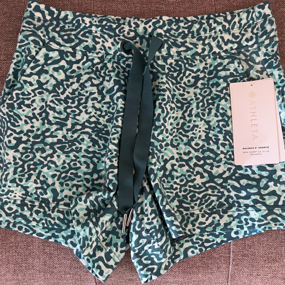Athleta Balance 4” Shorts